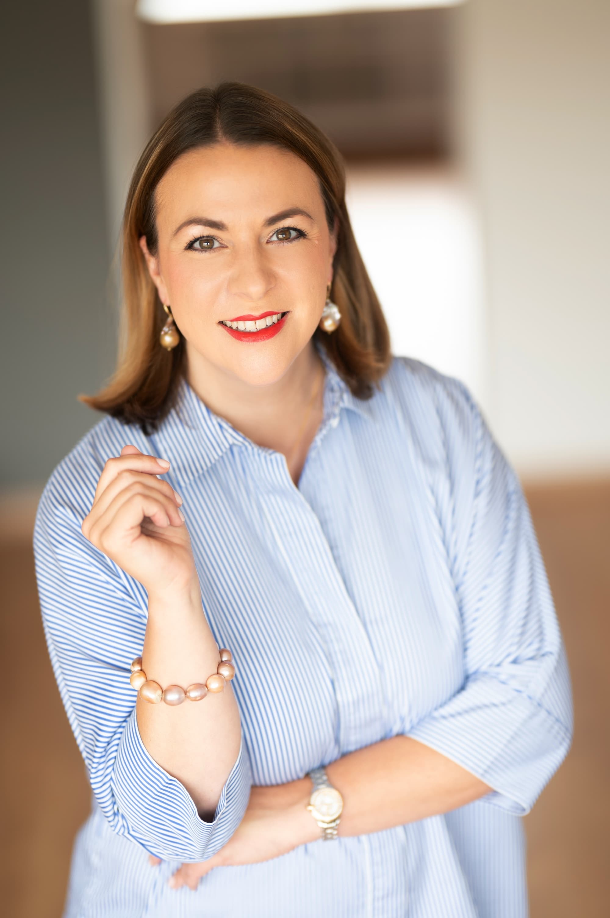 Victoria Beckers looks friendly into the camera Victoria Beckers looks friendly into the camera