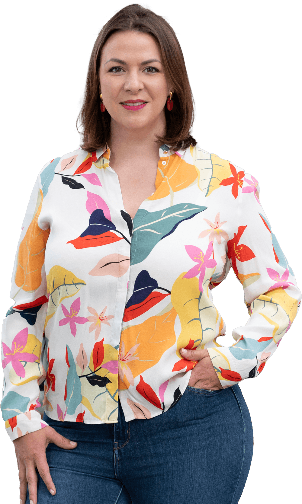 Victoria Beckers von Energie durch Entwicklung lächelt freundlich in die Kamera und trägt eine bunte Bluse – Freistellerbild Victoria Beckers von Energie durch Entwicklung lächelt freundlich in die Kamera und trägt eine bunte Bluse – Freistellerbild